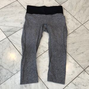 Lulalemon Black/Gray Leggings - Sz 8